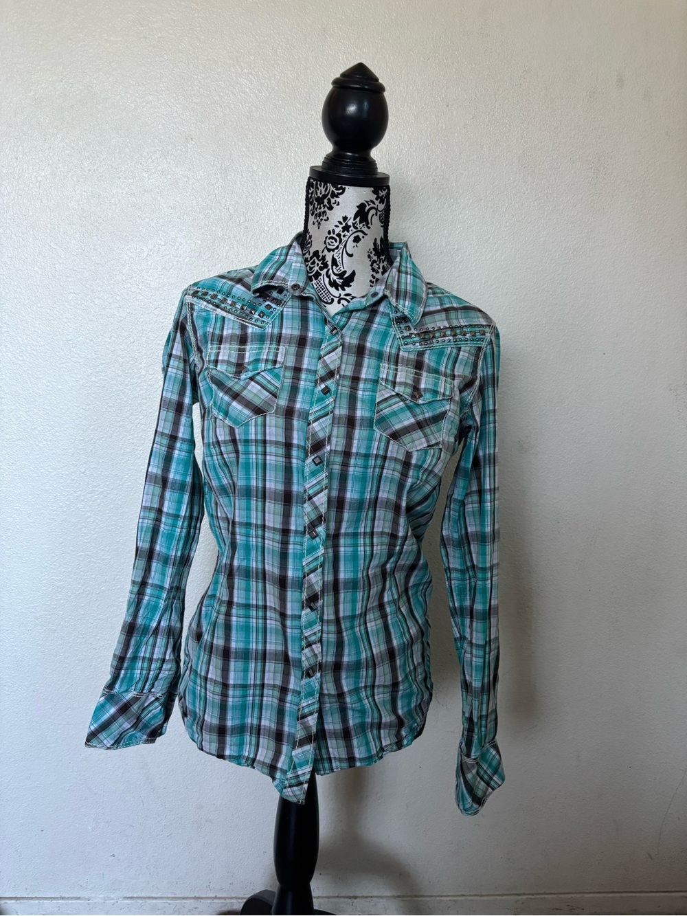 Plaid Button-Front Long Sleeve Shirt - Teal/Brown